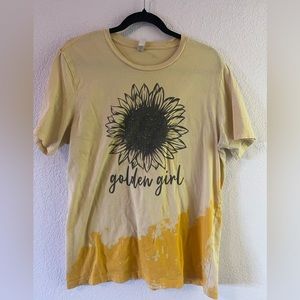 “Golden Girl” size L tee